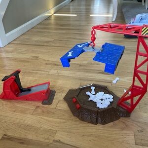 Hot wheels monster jam truck launcher